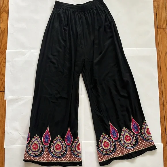 COPY - Ethnic Wear Handmade Indian Ultra Wide Leg Pants Embroidered stretchy on… - Picture 4 of 12